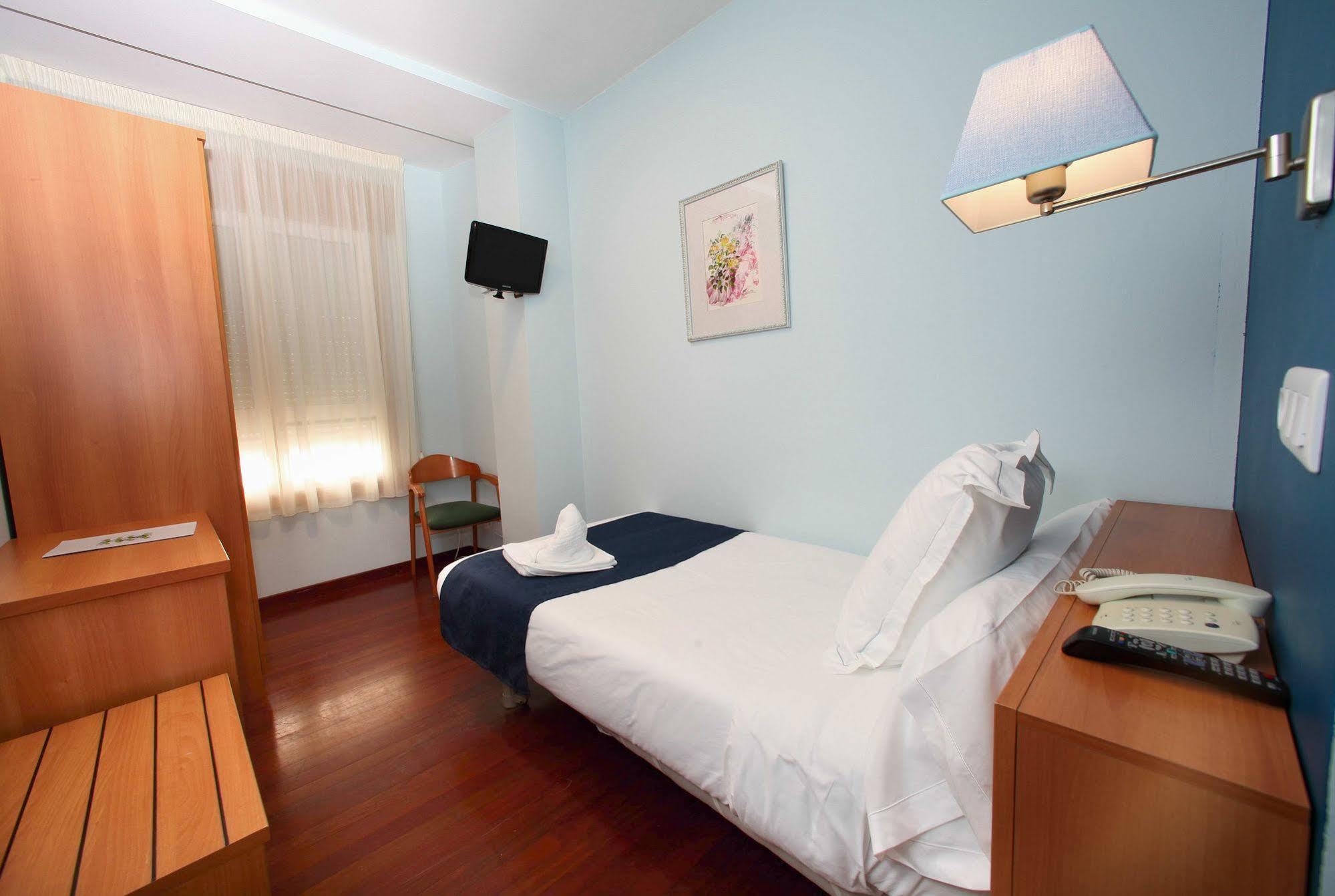 Hotel Ribeira Sacra Monforte De Lemos Exteriér fotografie